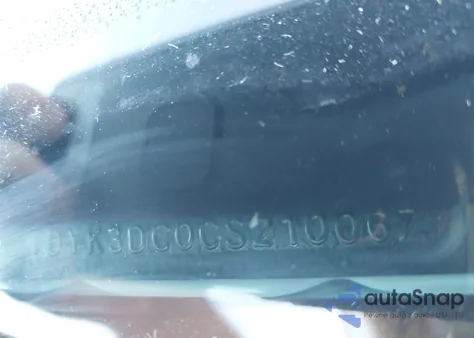 2012 Toyota Sienna Xle V6 8 Passenger z USA, uszkodzony, nr VIN 5TDYK3DC0CS210067